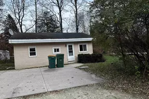 1300 W Happy Hollow Rd, Janesville, WI 53546 - Photo 12