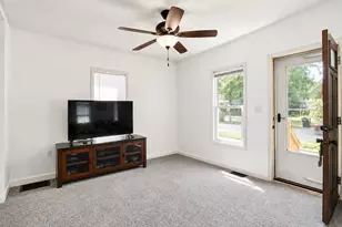1125 S Hackett St, Beloit, WI 53511 - Photo 4