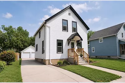 1125 S Hackett Street, Beloit, WI 53511 - Photo 2