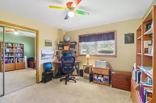 307 Meadowlark Cir, Deerfield, WI 53531 - Photo 12