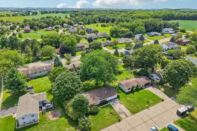 307 Meadowlark Circle, Deerfield, WI 53531 - Photo 36