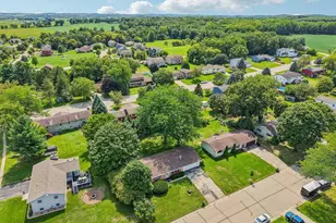307 Meadowlark Cir, Deerfield, WI 53531 - Photo 36