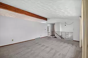 414 Jubilee Ln, Madison, WI 53718 - Photo 6