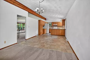 414 Jubilee Ln, Madison, WI 53718 - Photo 12