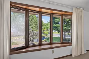 414 Jubilee Ln, Madison, WI 53718 - Photo 8