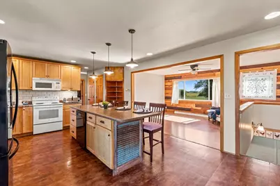 N5437 Blackbird Road, Beaver Dam, WI 53916 - Photo 4