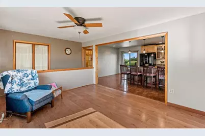 N5437 Blackbird Road, Beaver Dam, WI 53916 - Photo 8