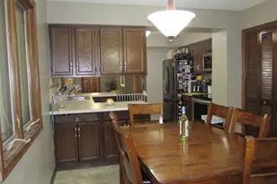 522 Sussex Dr, Janesville, WI 53546 - Photo 6