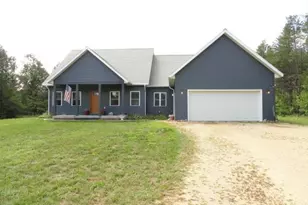 W1624 Dees Rd, Lyndon Station, WI 53944 - Photo 18