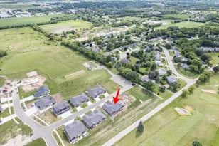 379 Rdg Vw Dr, Milton, WI 53563 - Photo 6