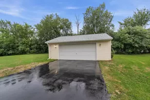 100 S Dechant Rd, Brookfield, WI 53005 - Photo 10