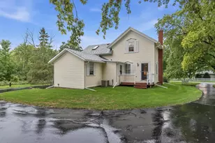100 S Dechant Rd, Brookfield, WI 53005 - Photo 4