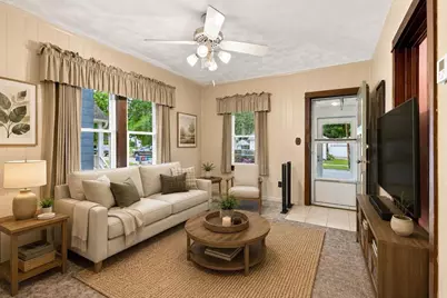 54 S Marquette Street, Madison, WI 53704 - Photo 8