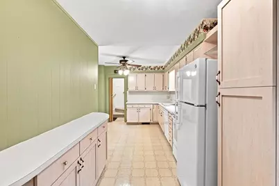 54 S Marquette Street, Madison, WI 53704 - Photo 6