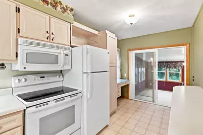 54 S Marquette Street, Madison, WI 53704 - Photo 4