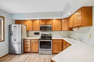 E12617 Kilpatrick Point Dr, Merrimac, WI 53561 - Photo 14