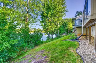 659 Kensington Square, Stoughton, WI 53589 - Photo 12