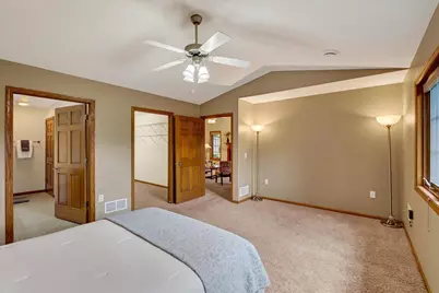 640 Springbrook Circle, DeForest, WI 53532 - Photo 24