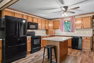 549 3rd St, Reedsburg, WI 53959 - Photo 16