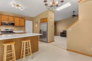 118 Renata Ct, DeForest, WI 53532 - Photo 6