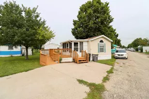 4685 Mormon Coulee Rd, La Crosse, WI 54601 - Photo 1