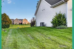297 E Amber Dr, Whitewater, WI 53190 - Photo 20