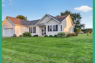 297 E Amber Dr, Whitewater, WI 53190 - Photo 16