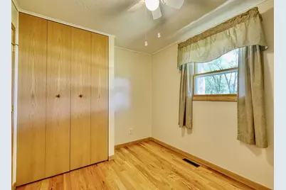2012 S Terry Court, Beloit, WI 53511 - Photo 18