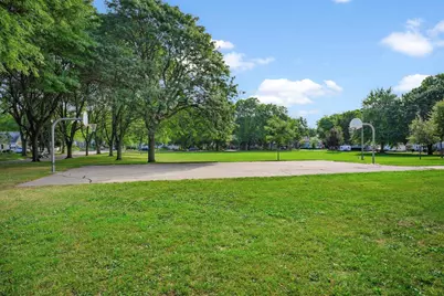2252 Coolidge Street, Madison, WI 53704 - Photo 44