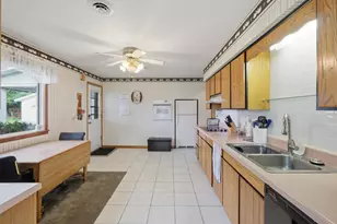630 Center St, Wonewoc, WI 53968 - Photo 12