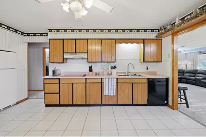630 Center Street, Wonewoc, WI 53968 - Photo 10