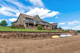 N8474 White Sand Ct, New Lisbon, WI 53950 - Photo 6