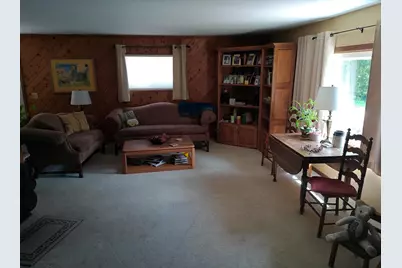 6830 W Saint Lawrence Avenue, Beloit, WI 53511 - Photo 24