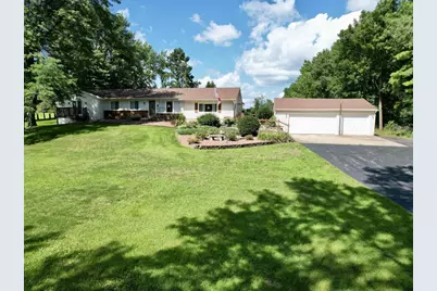 6830 W Saint Lawrence Avenue, Beloit, WI 53511 - Photo 2