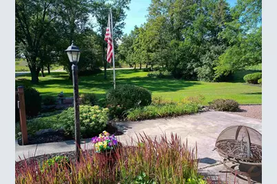 6830 W Saint Lawrence Avenue, Beloit, WI 53511 - Photo 8