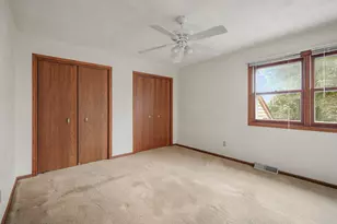 301 Williamsburg Way Ct, Fitchburg, WI 53719 - Photo 10