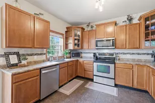 4122 Vidon Dr, Madison, WI 53704 - Photo 12
