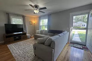 921 Benton Ave, Janesville, WI 53545 - Photo 2