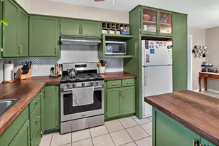 929 Ring St, Sun Prairie, WI 53590 - Photo 6