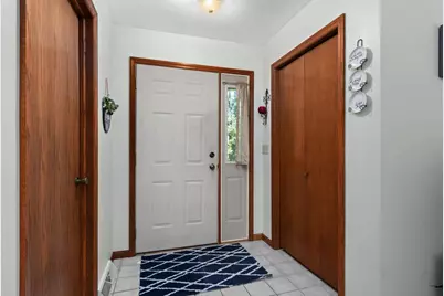 966 Sherman Drive, Marshall, WI 53559 - Photo 8