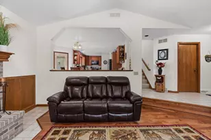 966 Sherman Dr, Marshall, WI 53559 - Photo 12