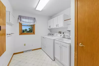 N1911 Hilltop Road, Markesan, WI 53946 - Photo 10