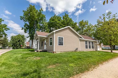 109 N Rogers Street, Ridgeville, WI 53533 - Photo 4