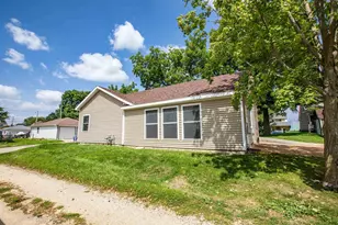 109 N Rogers St, Ridgeville, WI 53533 - Photo 44