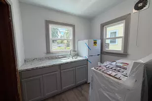 440 Winsor St, Mauston, WI 53948 - Photo 6