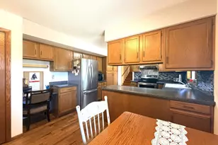 115 View St, Tomah, WI 54660 - Photo 6