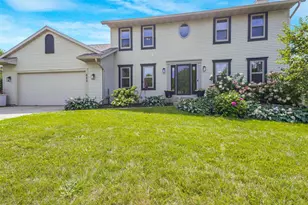 623 Overlook Terrace, DeForest, WI 53532 - Photo 6