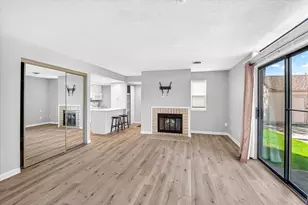 539 D'onofrio Dr, Madison, WI 53719 - Photo 6