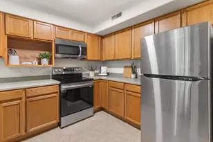 5354 Congress Ave, Madison, WI 53718 - Photo 10