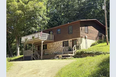 11843 Fuller Hollow Road, Prairie Du Chien, WI 53821 - Photo 4